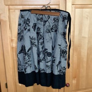 Talbots gingham floral black skirt size 10